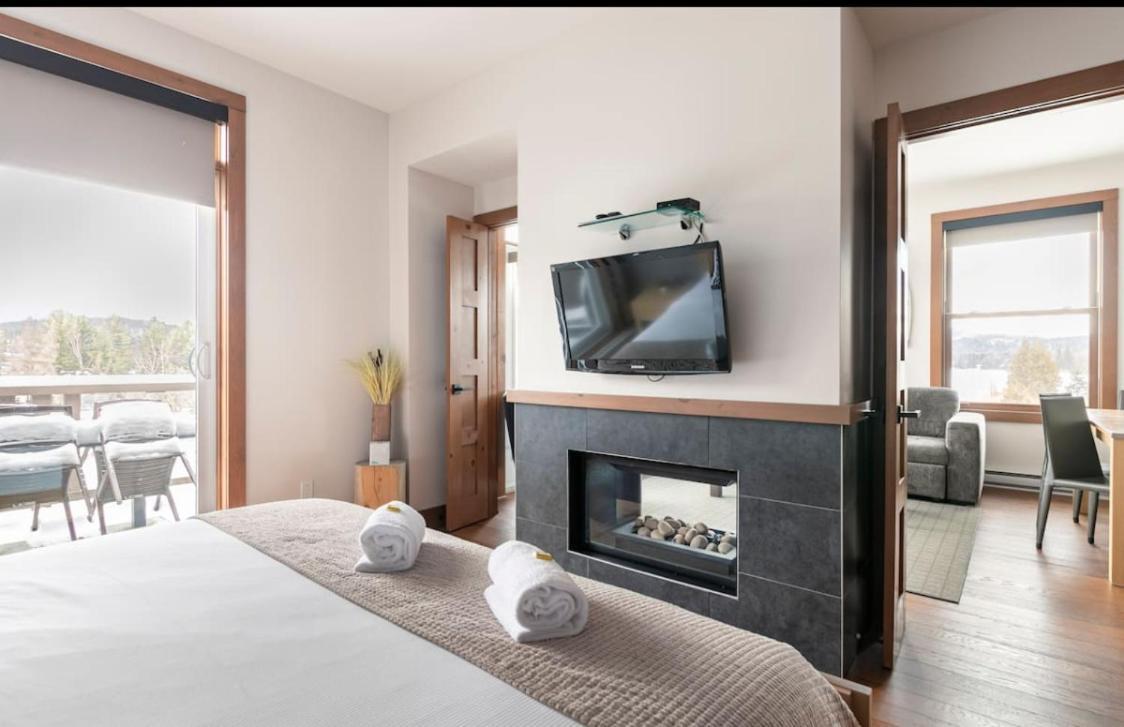 Suites Sur Lac Superieur-Mont-Tremblant מראה חיצוני תמונה